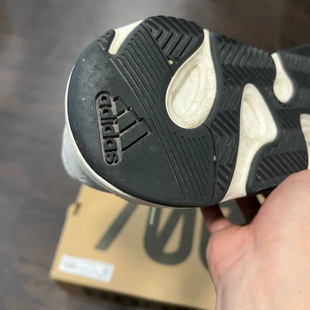 Sold - Picture 4 of 6